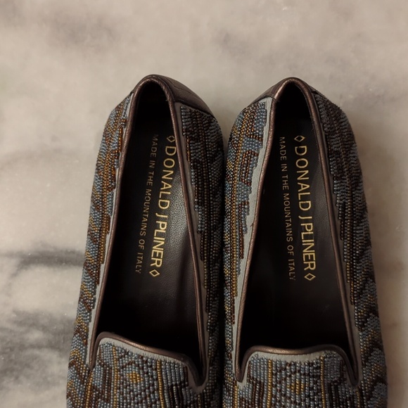 Donald J Pliner beaded Aztec design bronze leatherslip-on shoes size 6.5 NEW - Picture 5 of 8